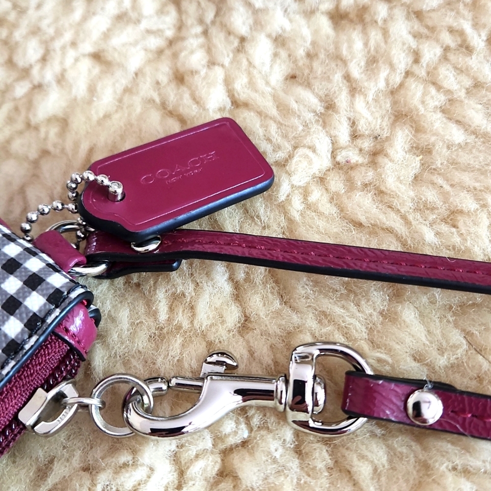 NWOT Coach Plaid Wristlet - Picture 3 of 9